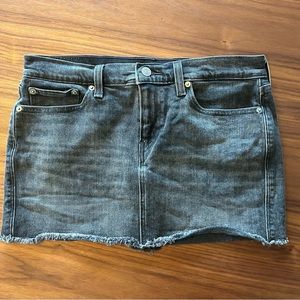 Levi Strauss Black Distressed Denim Mini Skirt 27